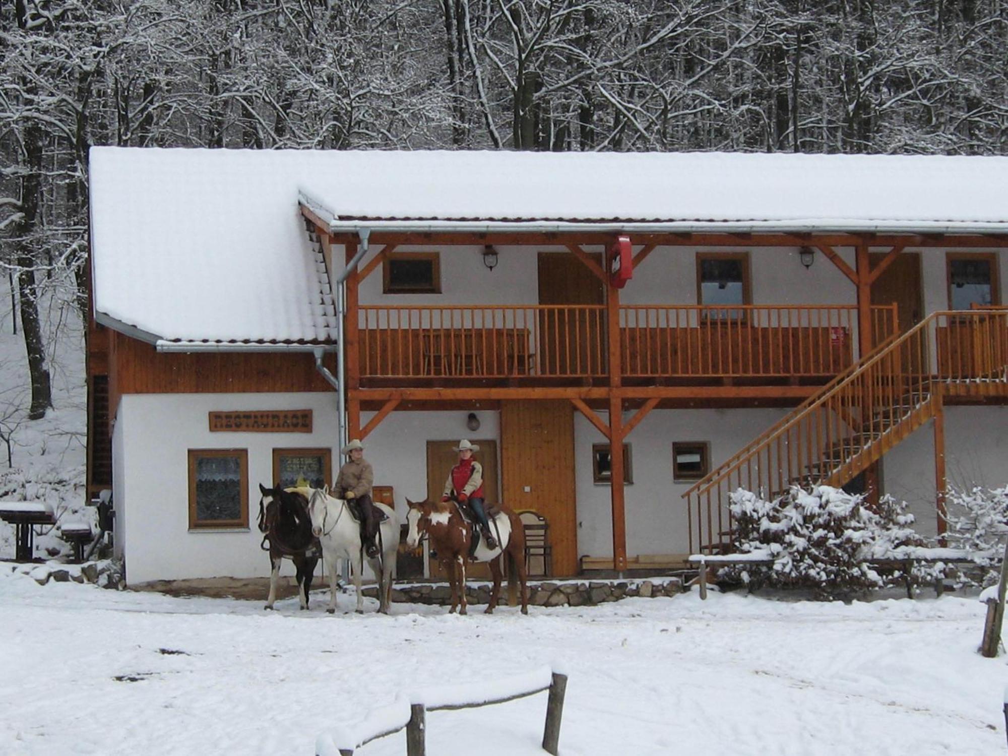 Penzion U Strakateho Kone Blansko Exterior photo